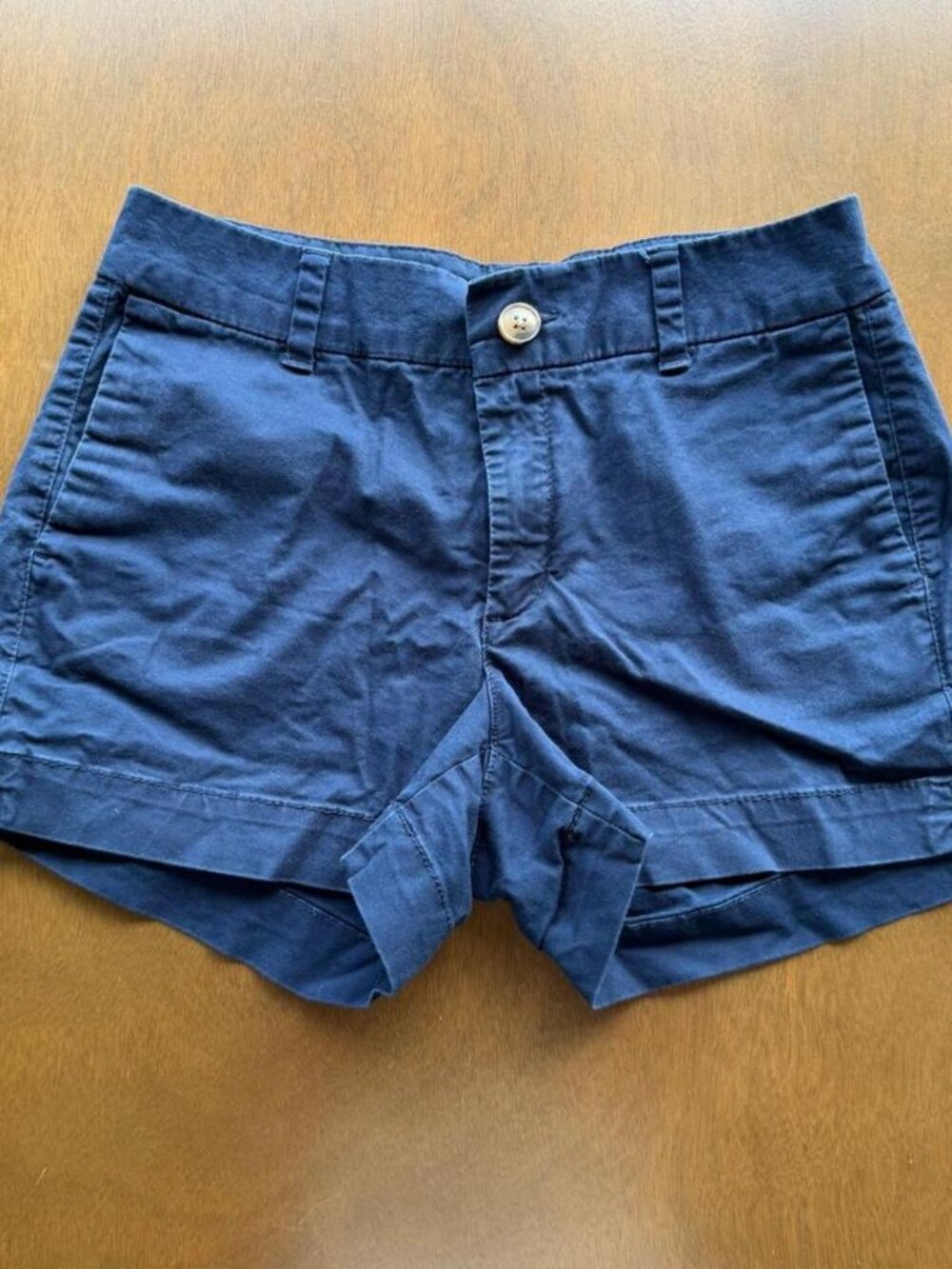 Old Navy navy blue button up short shorts, size 0